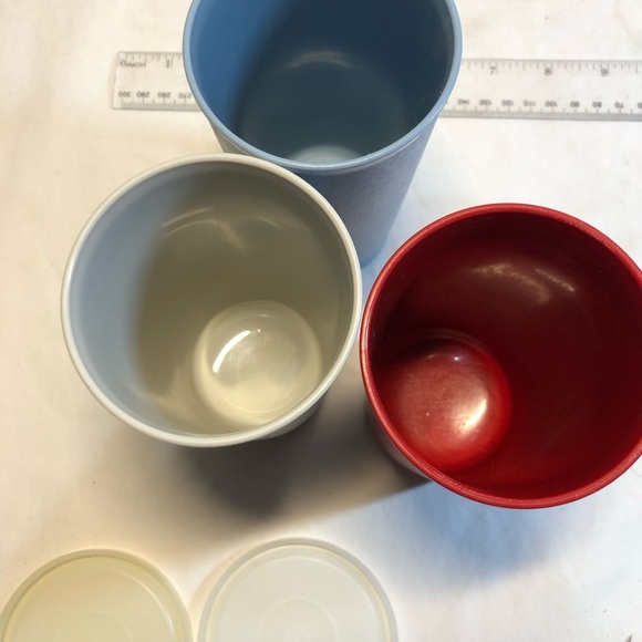 3 Vintage Tupperware # 873 Tumbler Cups With Lids Stackable 12 oz. - Picture 6 of 8